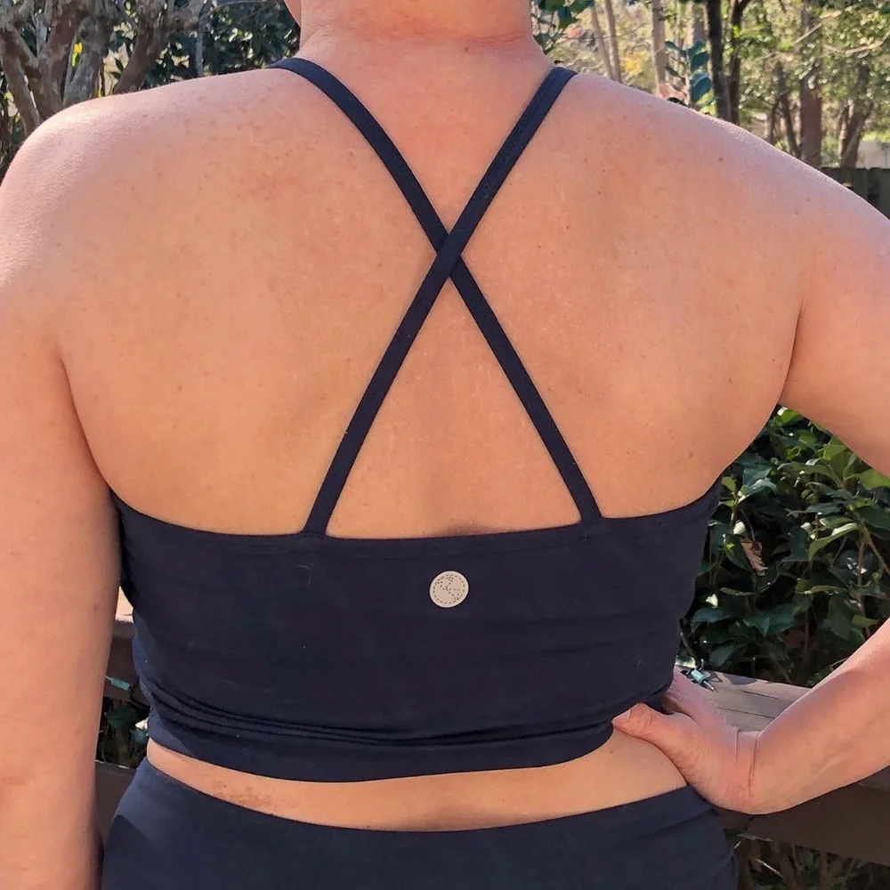 Threads 4 Thought Jax Crop Top Raw Denim Navy Blue Size Small Women’s Sports Bra